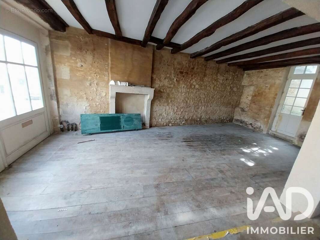Maison 139 m² à Montmorillon  - photo 3