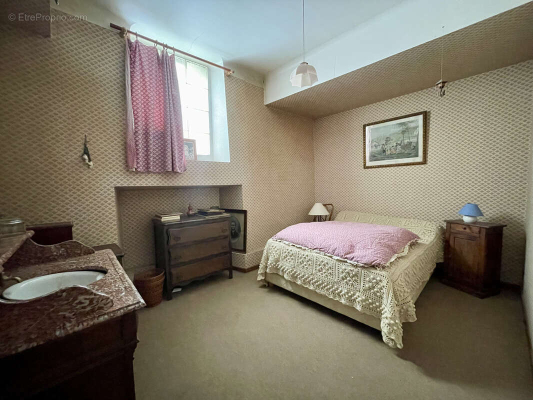 Maison à VIC-EN-BIGORRE