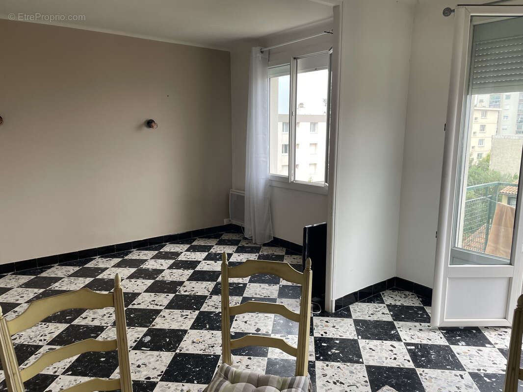 Appartement à AVIGNON