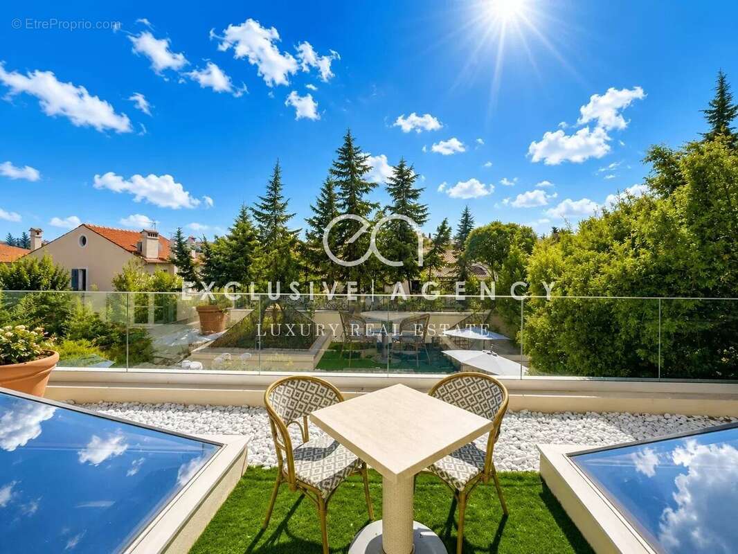 Cannet Europe maison bourgeoise 302m² au calme - photo 2
