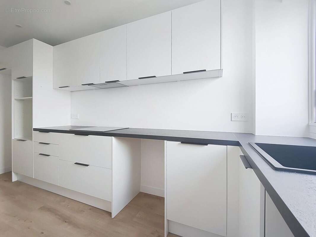 Appartement 89 m² à Rueil-Malmaison  - photo 3