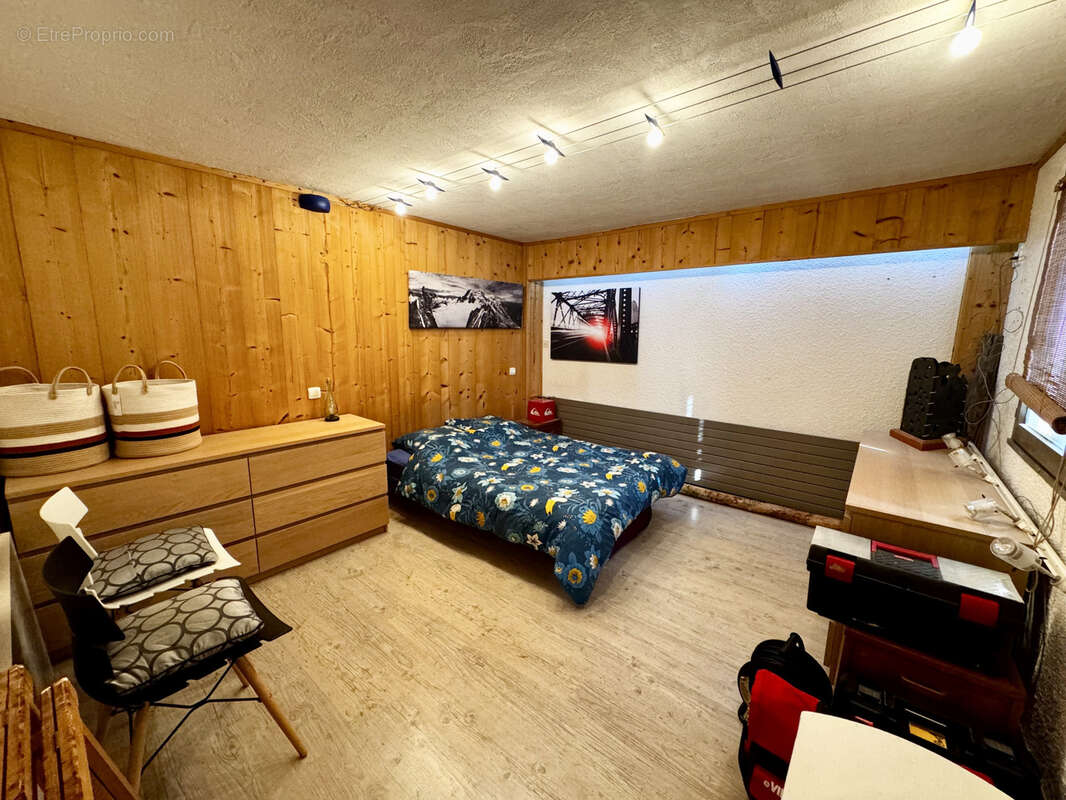 appartement 103m2 à Plein Soleil avec cave et stationnement - photo 12