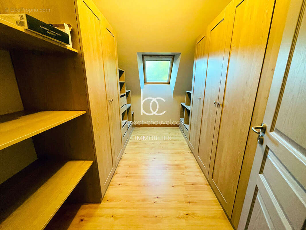 Maison à LE TOUR-DU-PARC