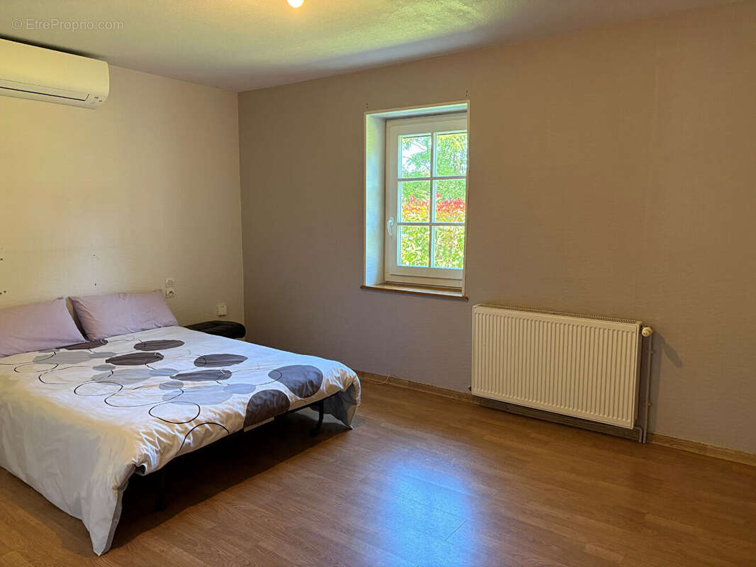 Maison à SAINT-MAURICE-EN-RIVIERE