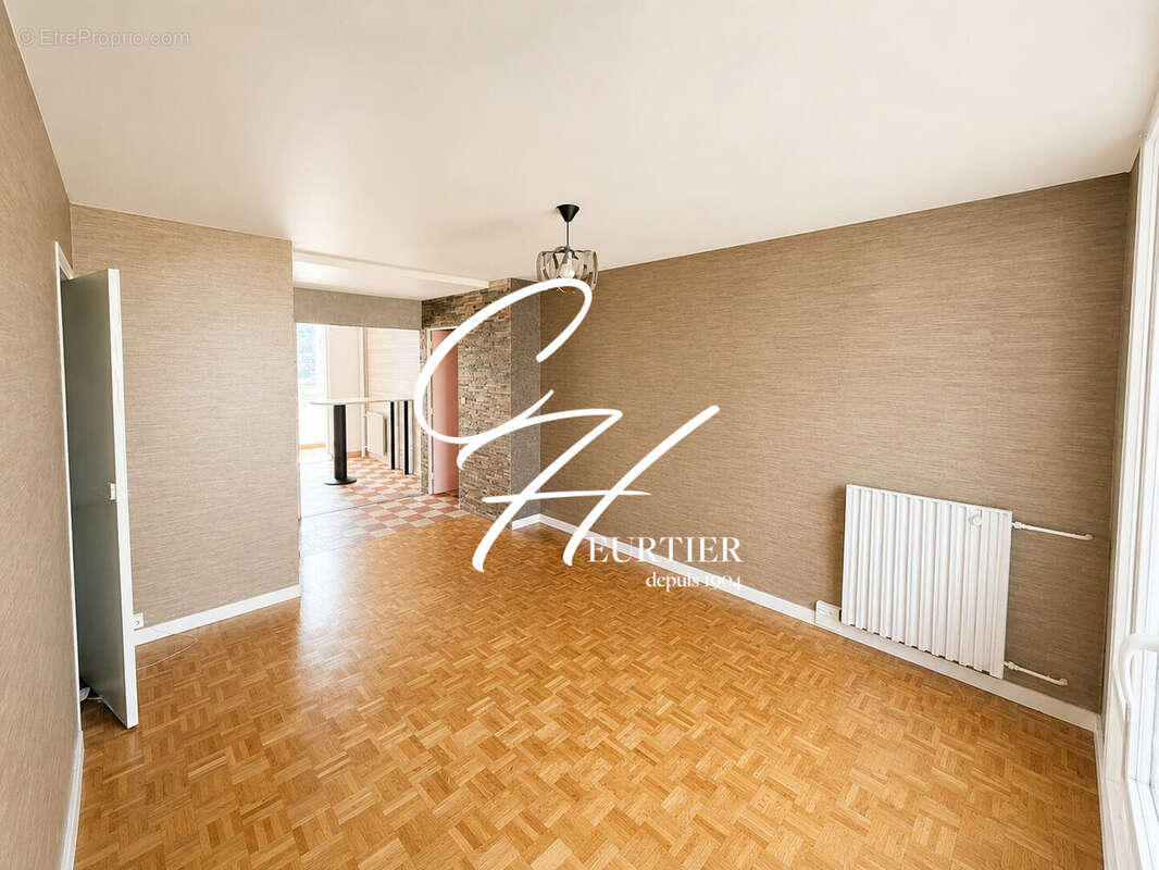 Appartement à ECHIROLLES