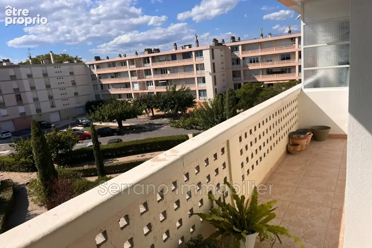 Appartement 4 pièces 75 m² à vendre à Beaucaire (30300) - photo 4