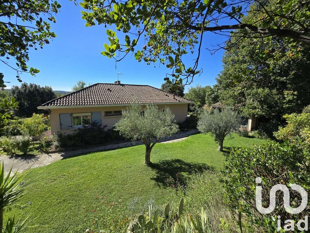 Photo 2 - Maison à TRESQUES