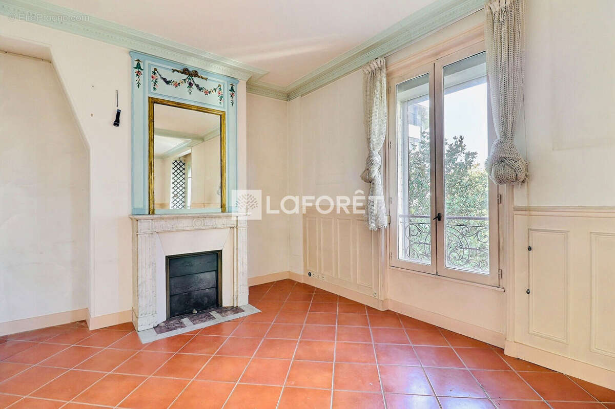 Appartement à SAINT-OUEN