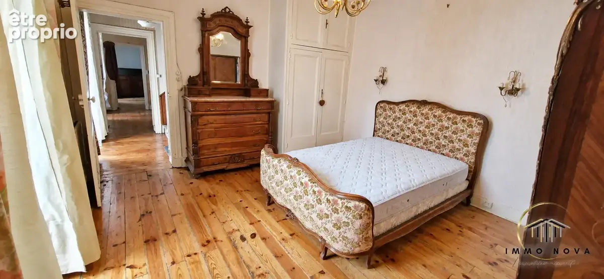 Maison de Maître au cœur du centre historique d'Issoire - photo 14