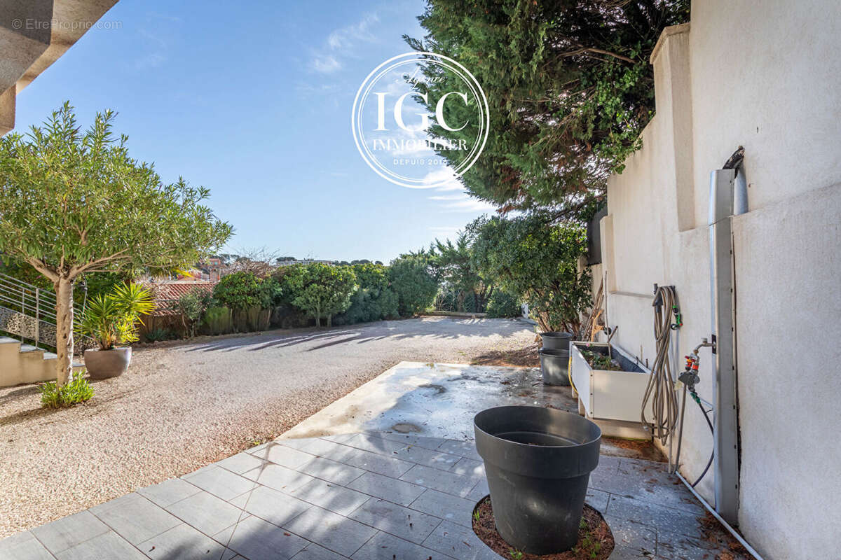 Maison à CARRY-LE-ROUET