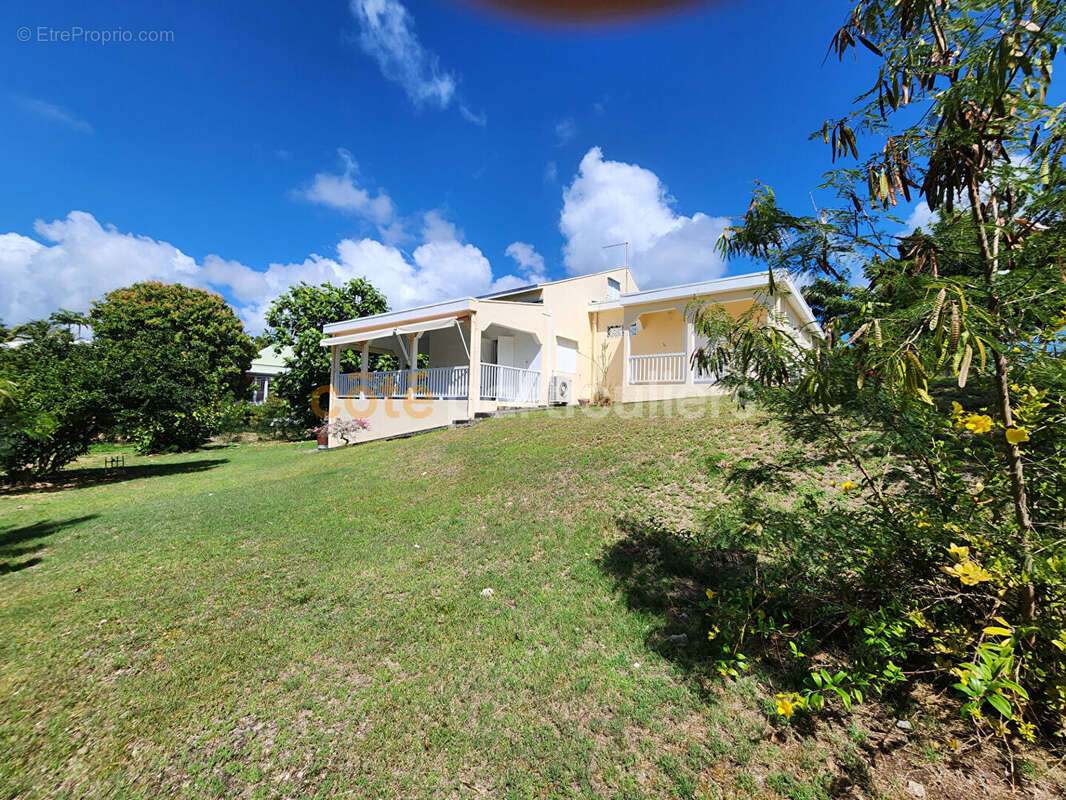 Maison à SAINT-FRANCOIS