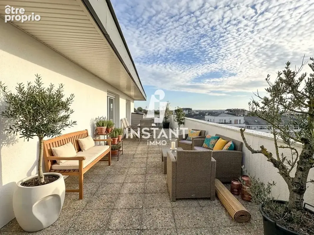 Appartement 5 pièces 107 m² à vendre à Creteil (94000) - photo 3