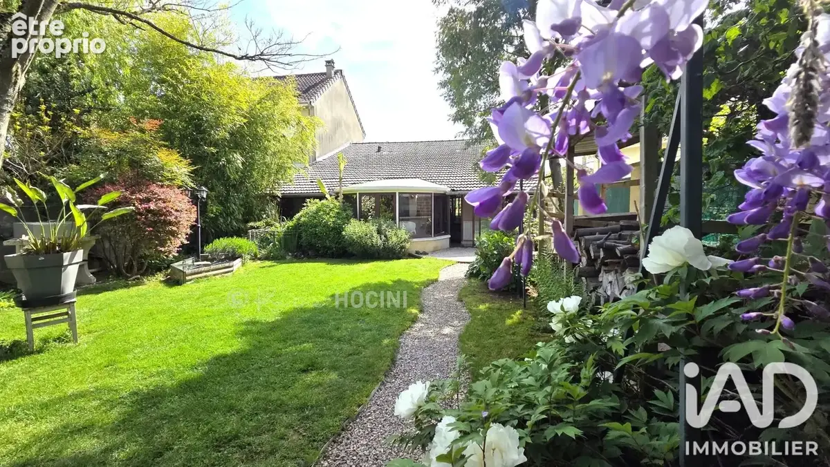 Photo 1 - Maison à SAVIGNY-SUR-ORGE