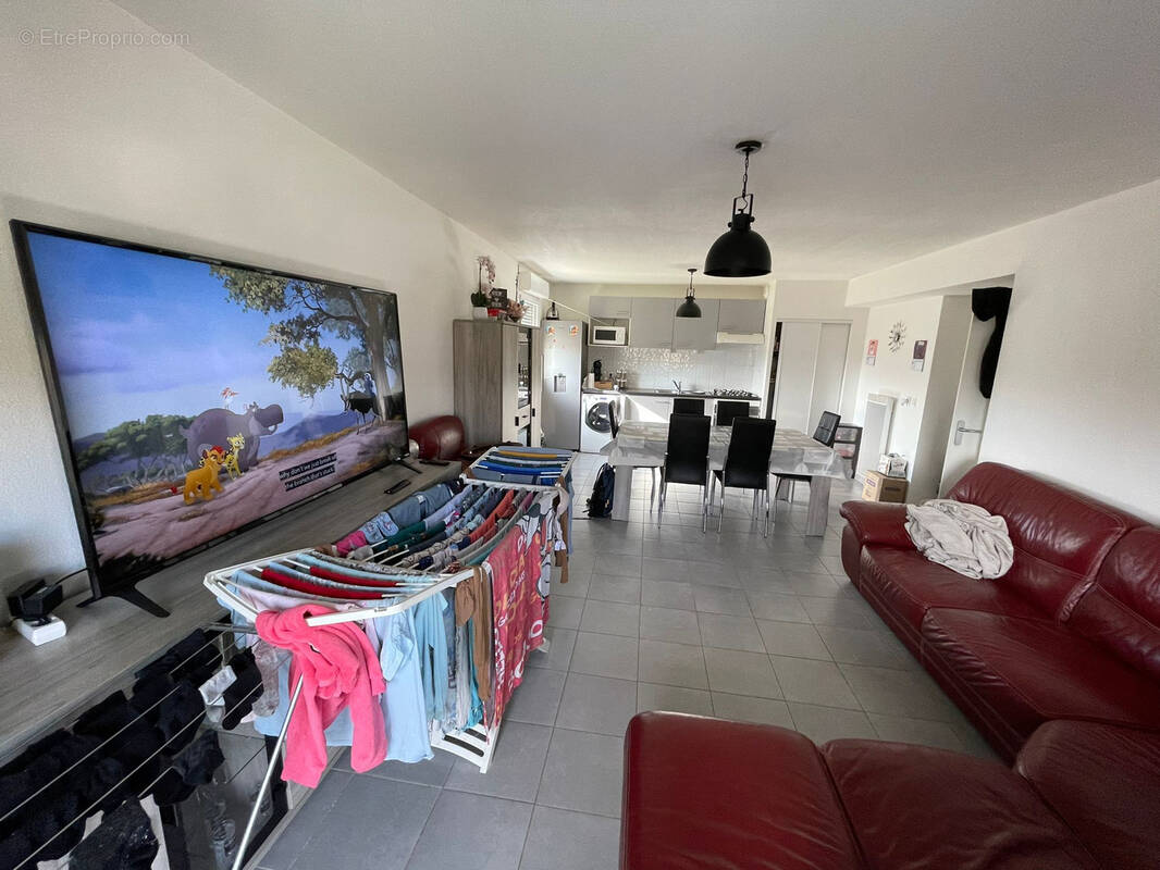 Appartement à AMBES