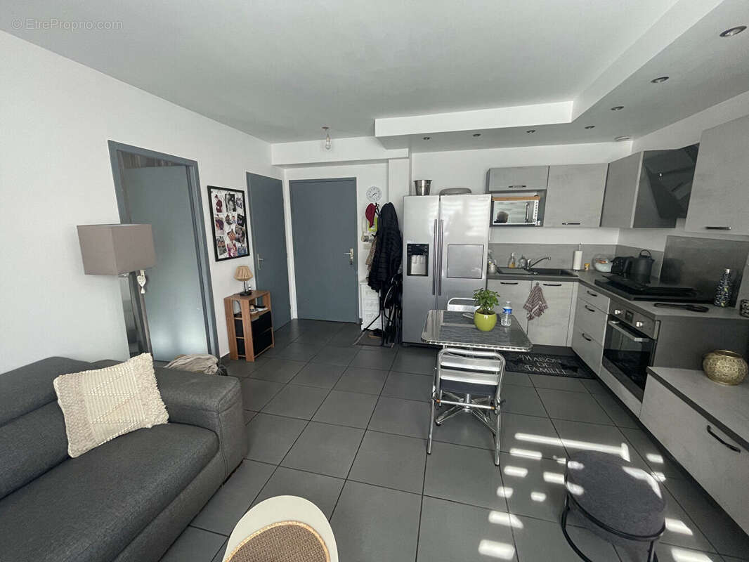 Appartement 32m² à janneyrias - photo 5