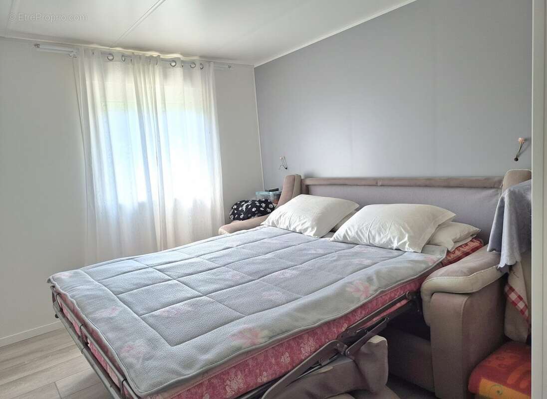 Maison 96 m² à Sainte-Foy  - photo 4