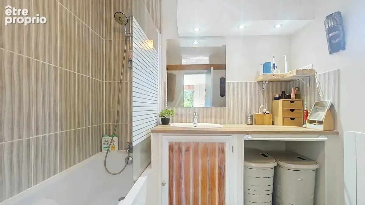 Belle longère 136 m²  Grands espaces, terrain privatif et fort potentiel - photo 8