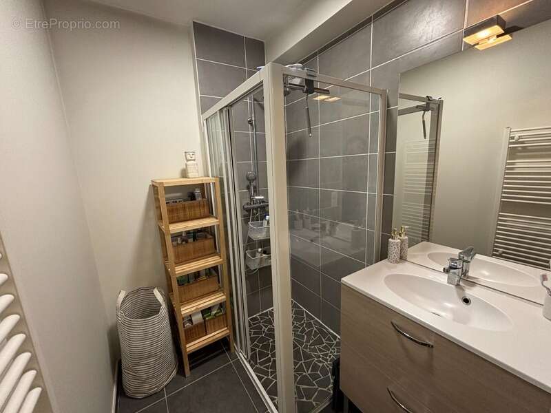 Appartement à ARTIGUELOUVE