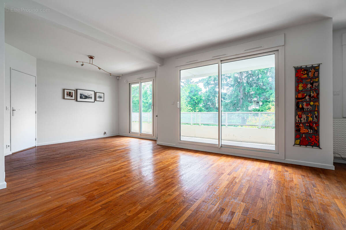 Appartement à TASSIN-LA-DEMI-LUNE