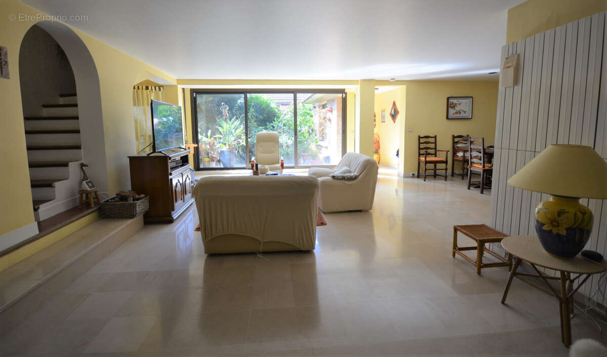 Maison à MAISONS-ALFORT