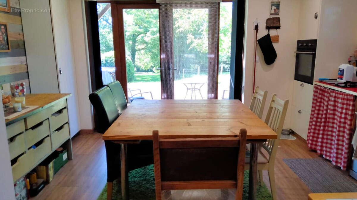 CUISINE - Maison à PRESSAC