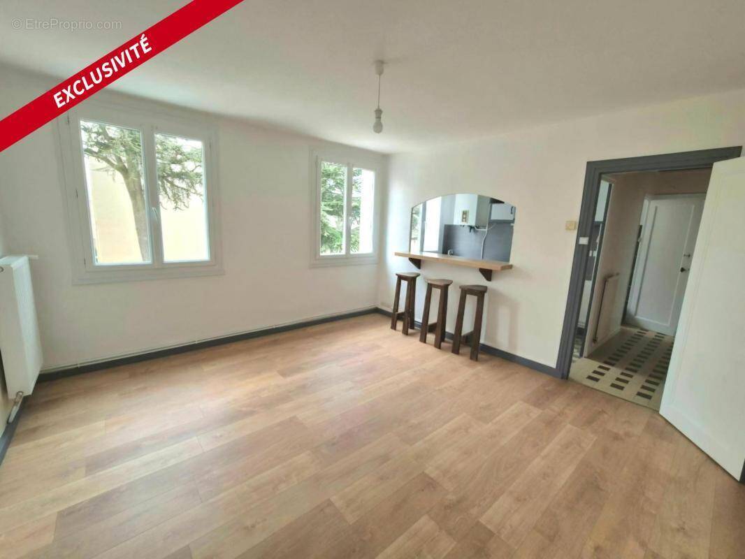 Appartement à SAINT-ETIENNE