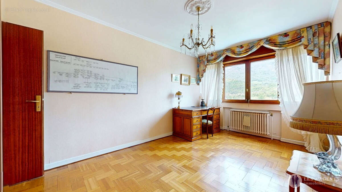 Appartement à ECHIROLLES