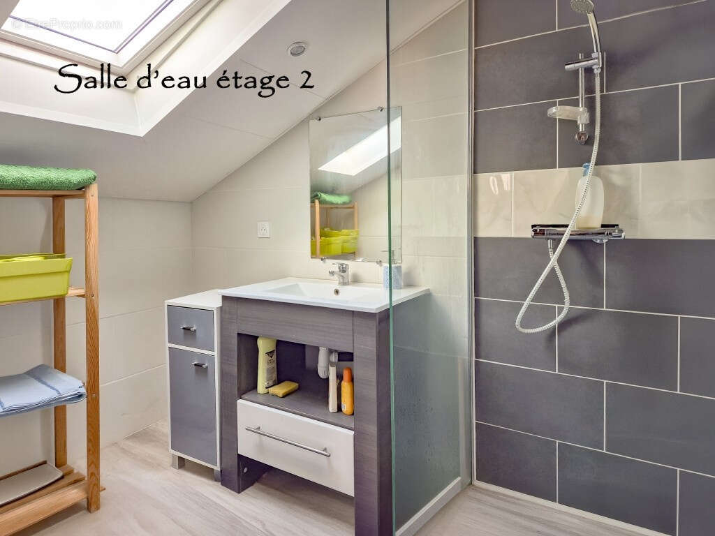 Maison à VIRIGNIN