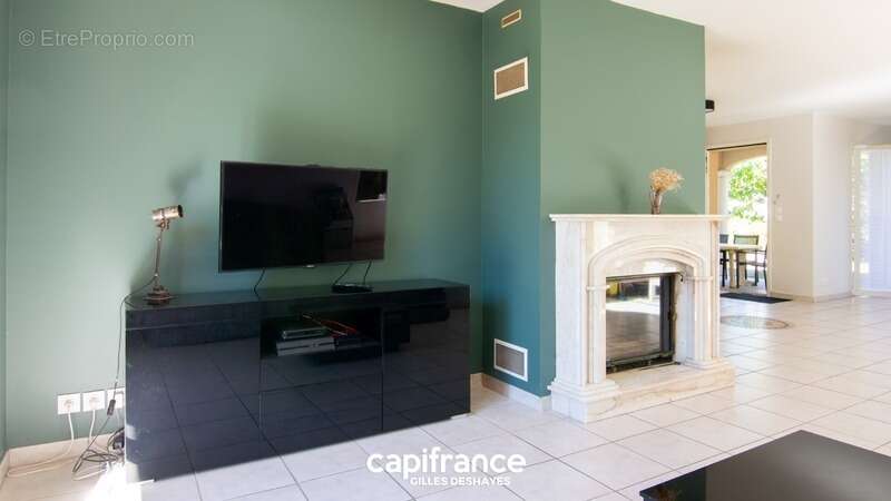 Maison à VAUX-EN-BEAUJOLAIS