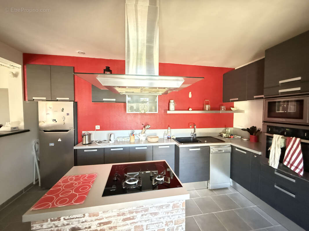 Maison à COLLORGUES