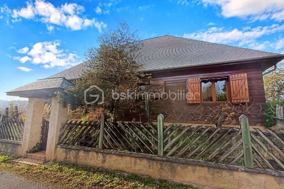 Maison à TARDETS-SORHOLUS