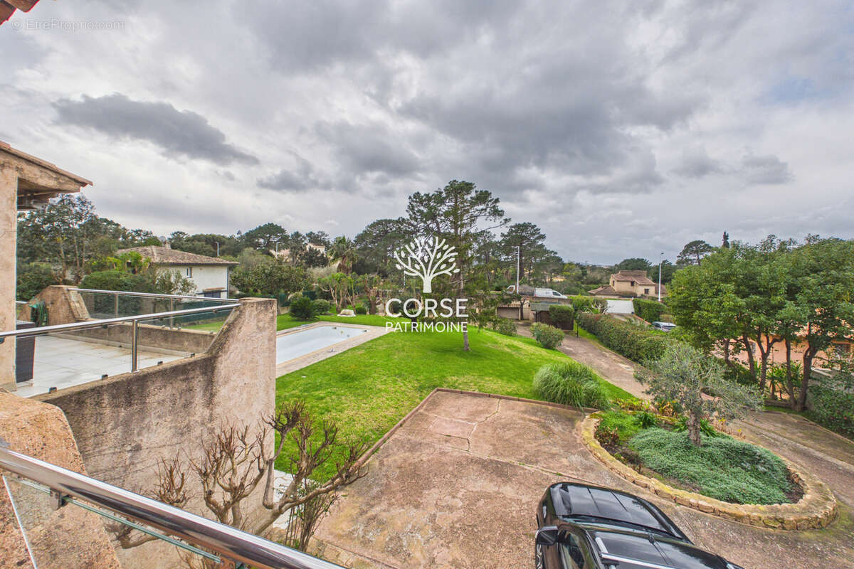 Maison à PORTO-VECCHIO