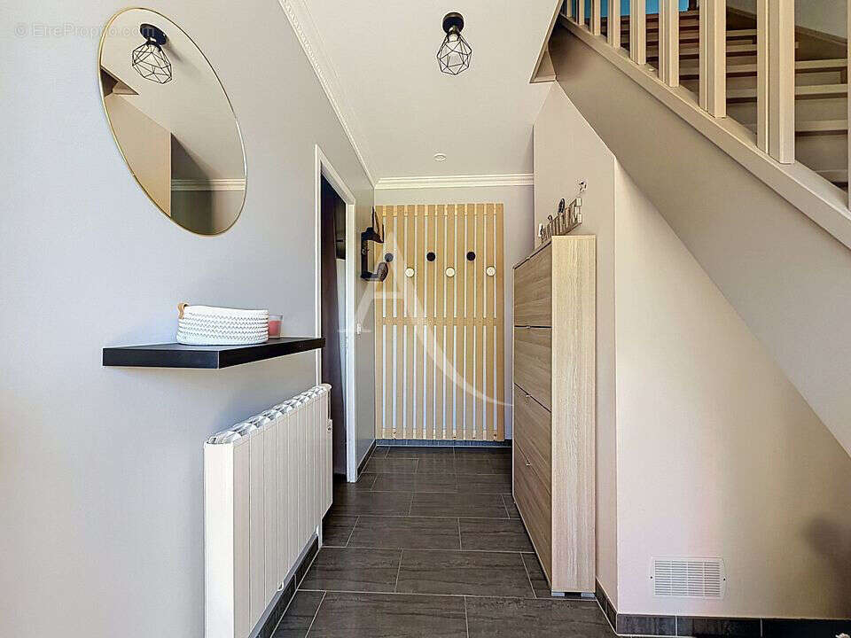 Maison 7 pièces et 5 chambres de 125 m2 - photo 3