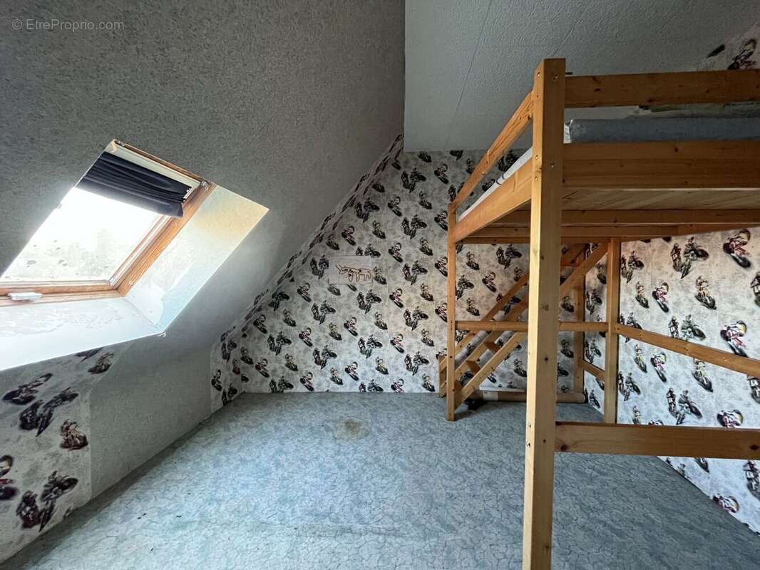 Maison à COUST