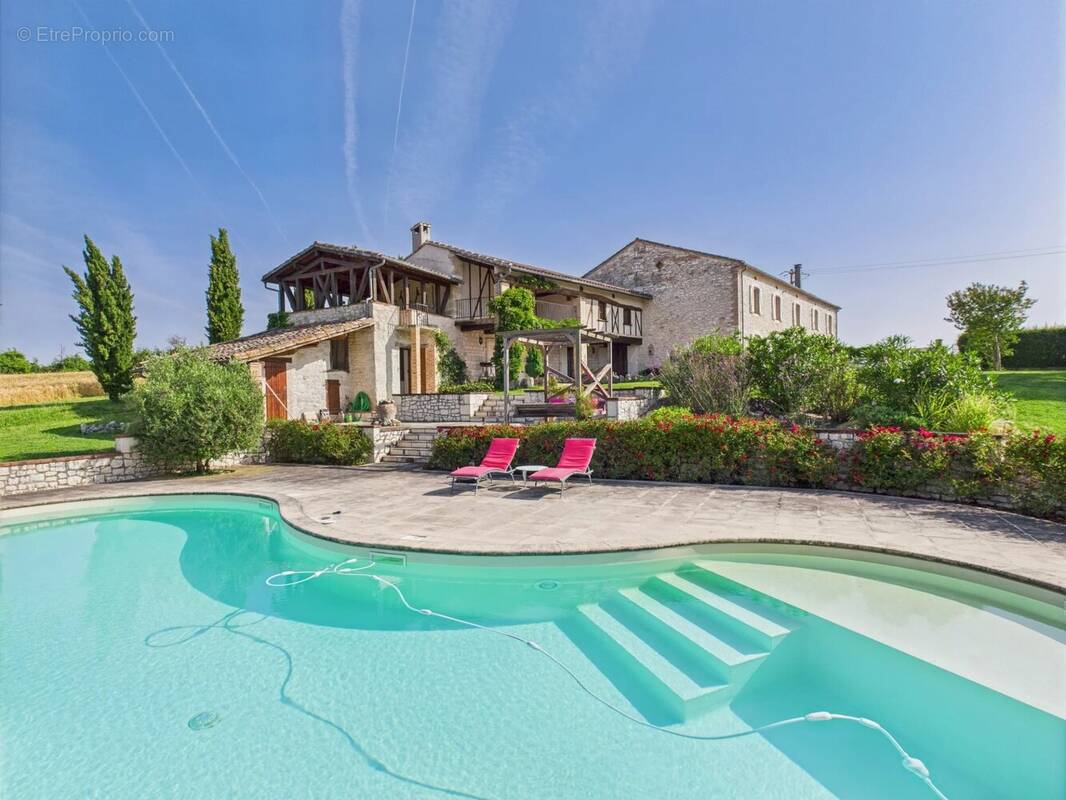 Maison à CASTELNAU-DE-MONTMIRAL