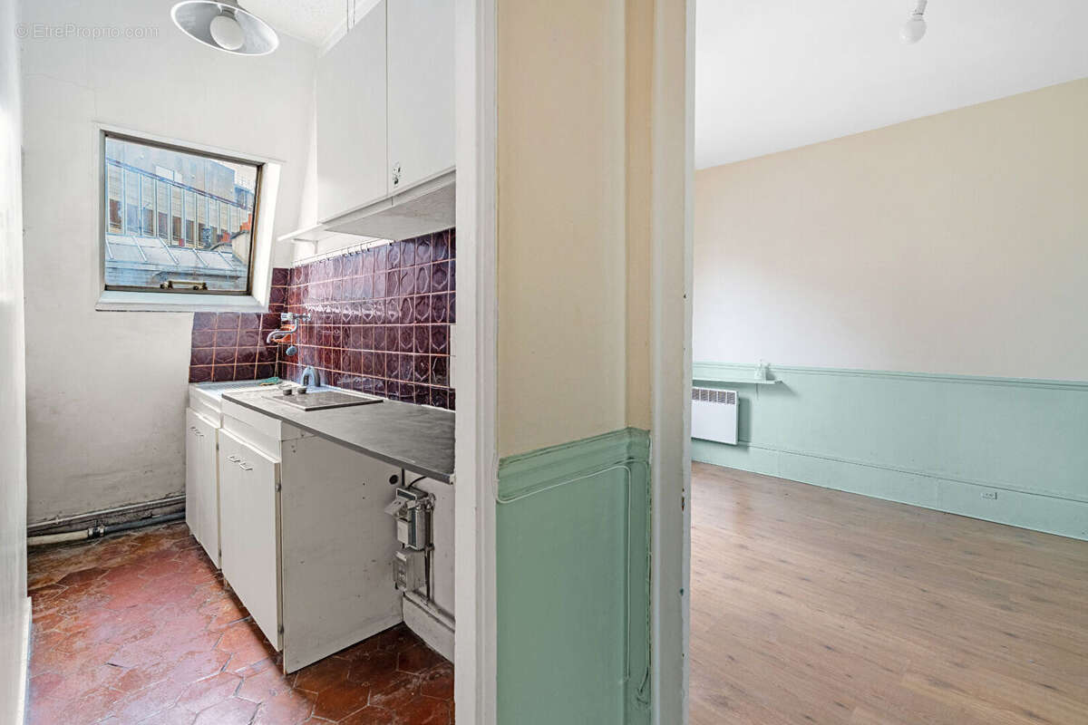 Appartement à PARIS-17E