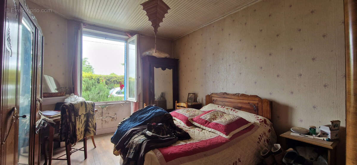 Maison à SAINT-DESIRE