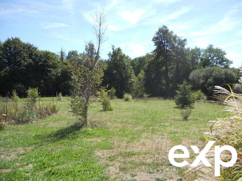 Maison à BUSSEROLLES