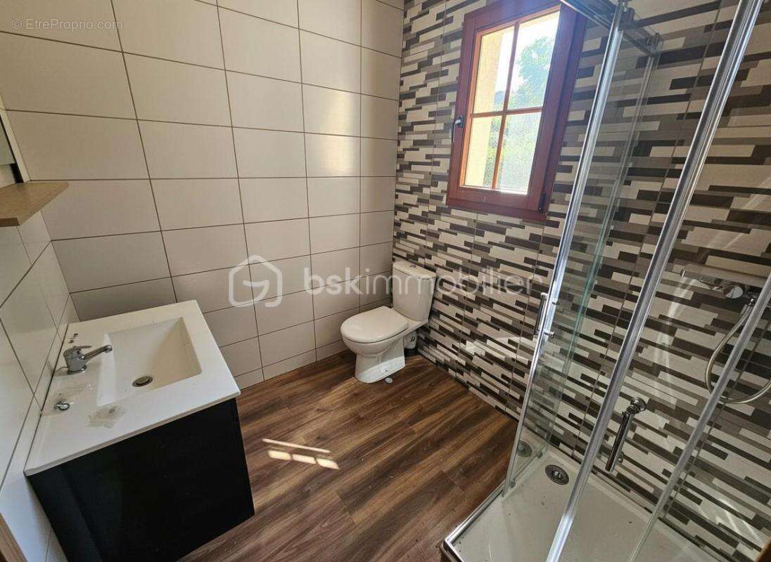 La bénisson-dieu – maison contemporaine de 2023 – 140 m² habitables – terrain de 2 338 m² - photo 12