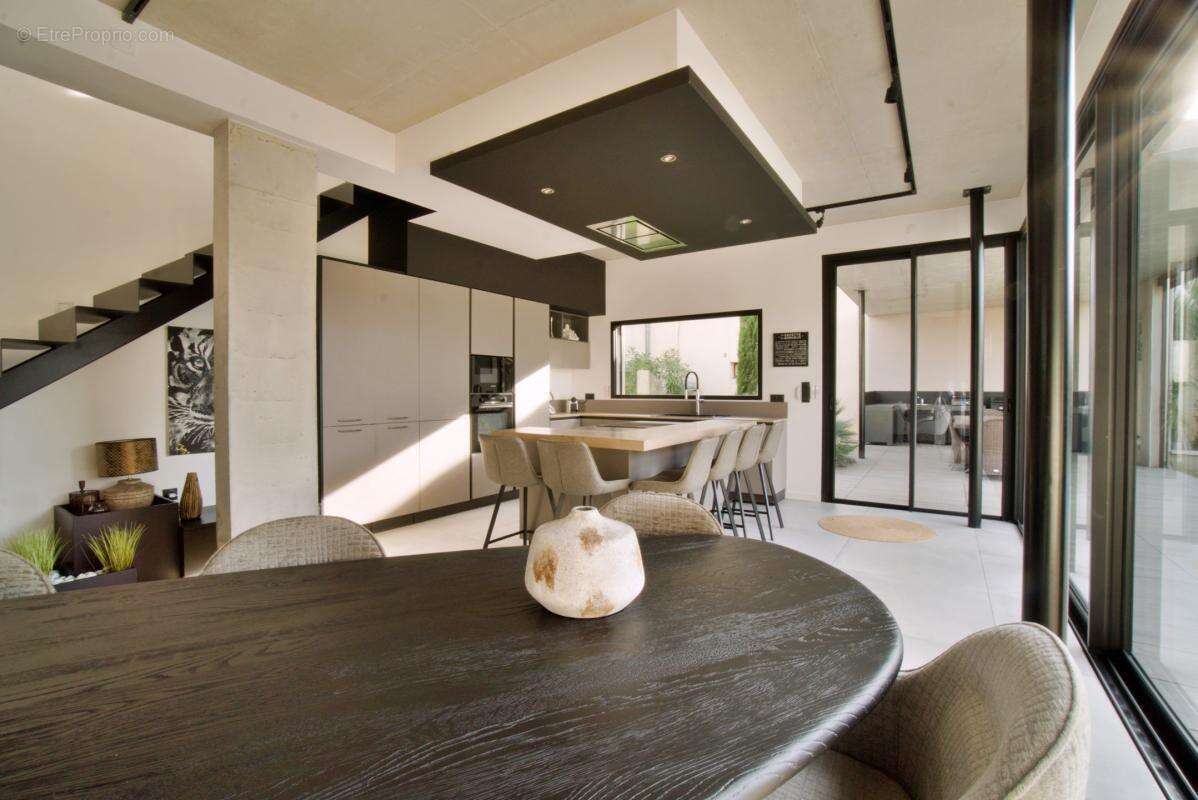 Maison à VILLEFRANCHE-SUR-SAONE