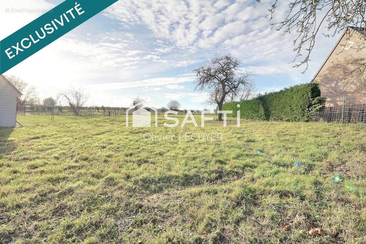 Photo 1 - Terrain à POIX-DU-NORD