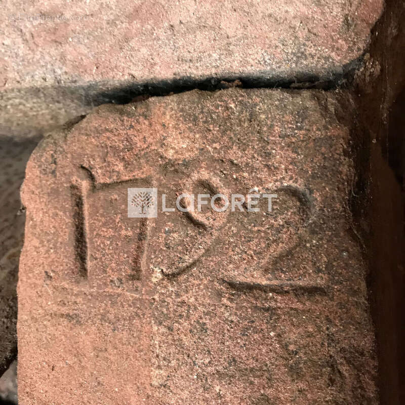 Maison à SAINT-CHRISTOPHE-VALLON