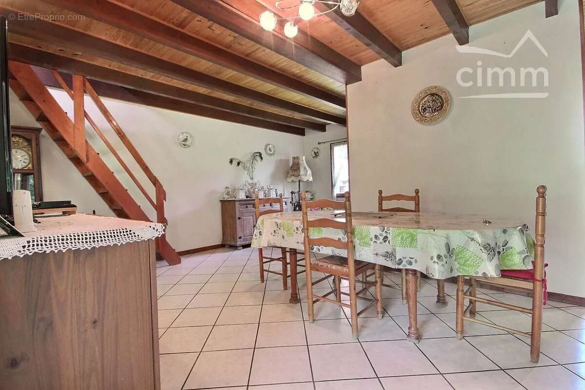 La combe de lancey - maison individuelle type t3+c - photo 7