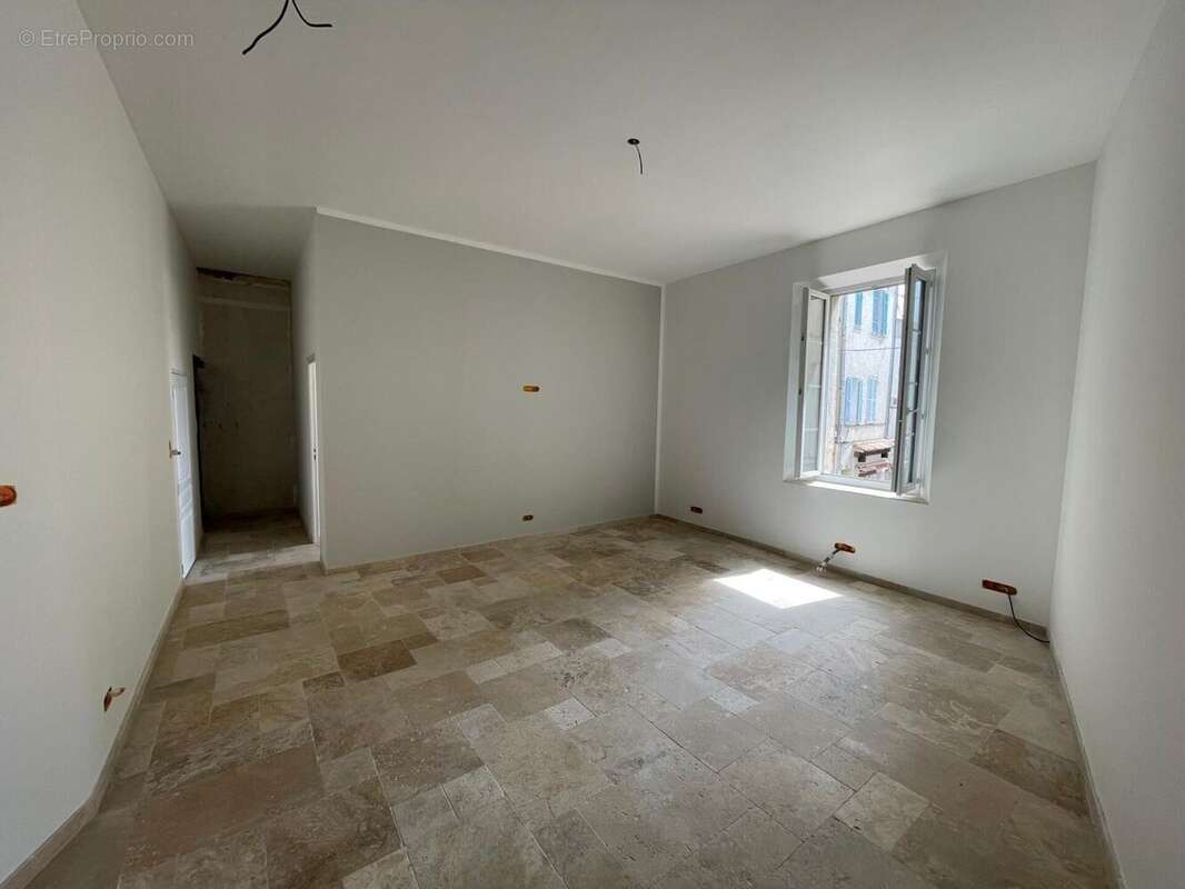 Photo 3 - Appartement à LE LUC