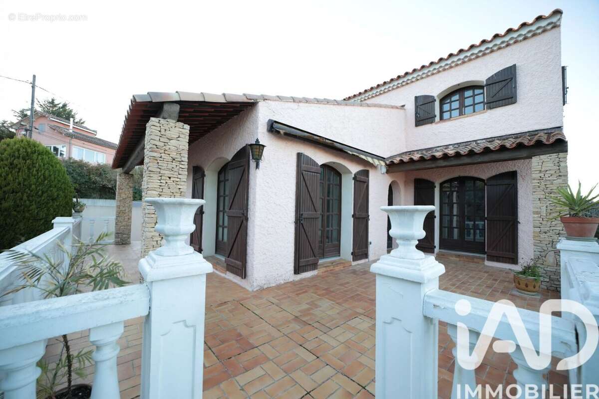 Photo 6 - Maison à MARSEILLE-12E