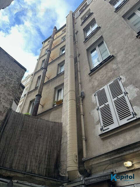 62 m² à Paris-8e  - photo 3