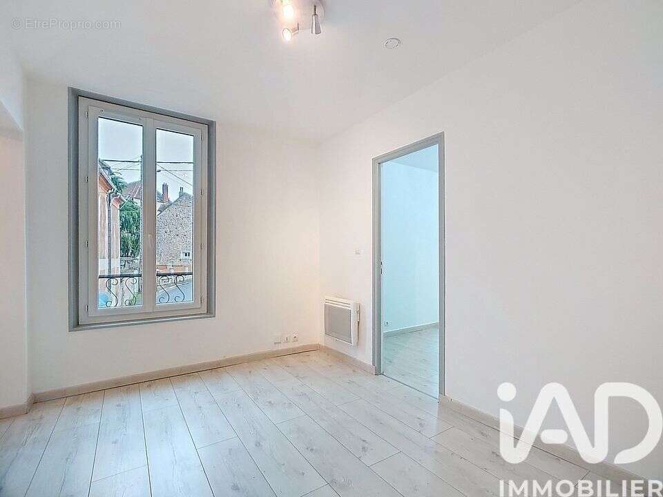 Photo 3 - Appartement à CHAUMES-EN-BRIE