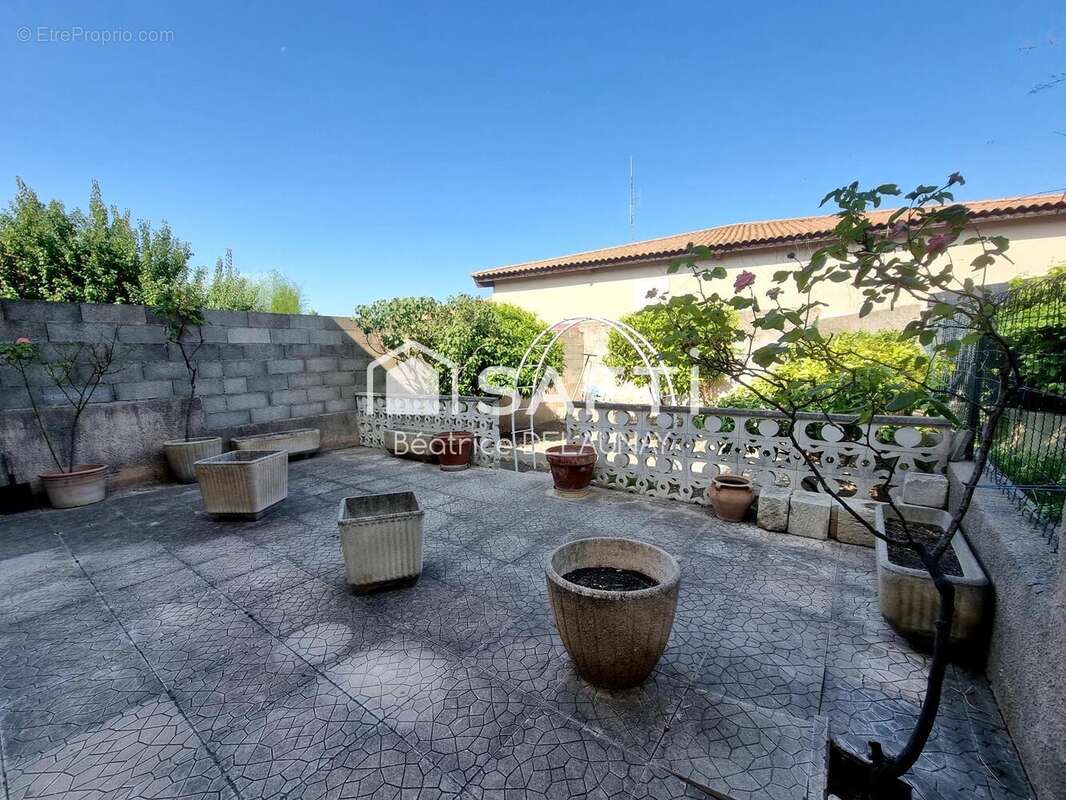 Photo 2 - Maison à AIGUES-MORTES