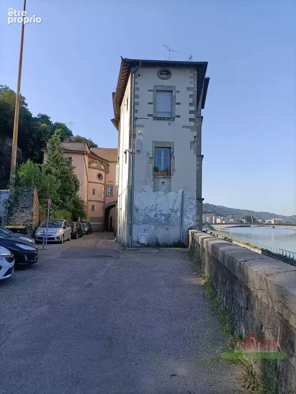 Coup de cœur à Vienne – T3 de caractère avec salon voûté, proche centre-ville - photo 16