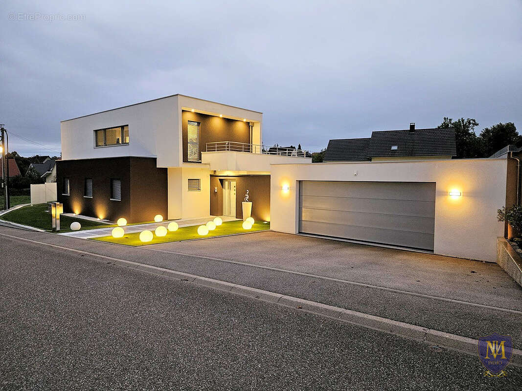 Attenschwiller au calme villa d'exception aux prestations haut de gamme de 260 m2 avec piscine - photo 21